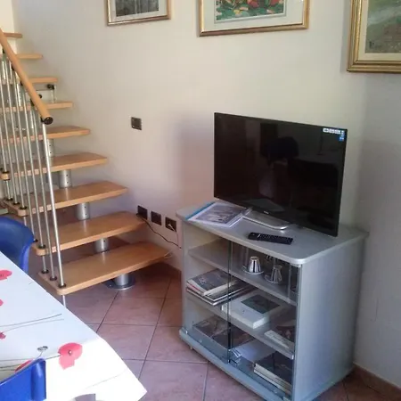 Sirmione Apartment